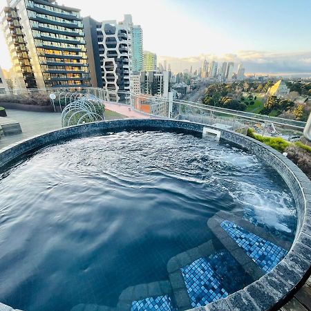 Cozy 1 Bed Apt & Spa,Free Parking ,Phenomena Views Melbourne Buitenkant foto